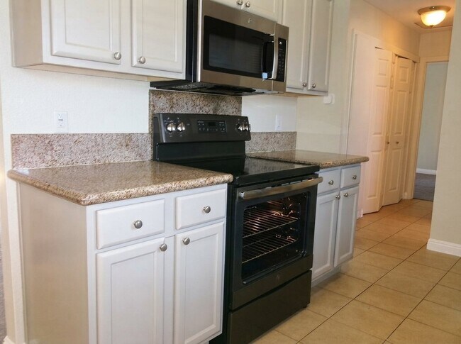 1490 Naranca Ave El Cajon, CA 92021