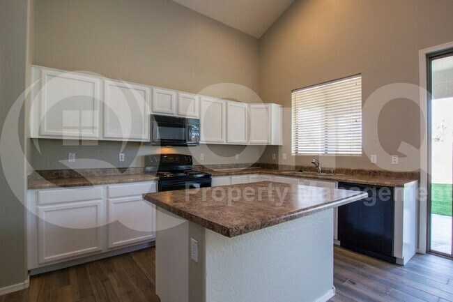 3690 E Janelle Ct Gilbert, AZ 85298 photo 5