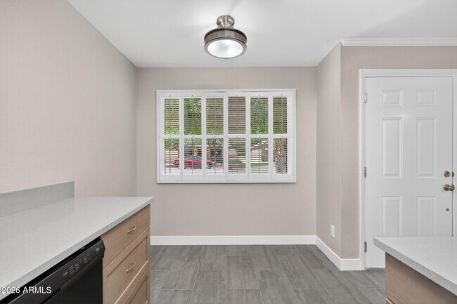 10123 N 96th Ave Peoria, AZ 85345 photo 5