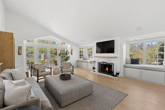 5427 La Crescenta Rd Rancho Santa Fe, CA 92091 photo 2