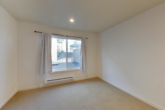 205 Collins St San Francisco, CA 94118 photo 5