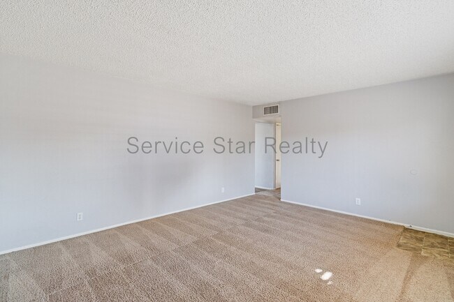 13027 N 28th St Phoenix, AZ 85032 photo 4