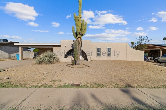 13027 N 28th St Phoenix, AZ 85032 photo 2