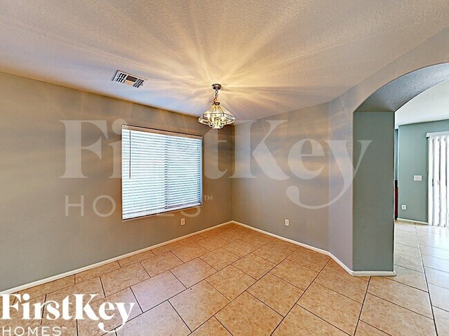 2430 W Via Dona Rd Phoenix, AZ 85085 photo 5