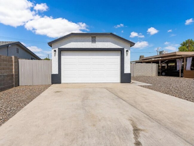 1112 E 4th St Casa Grande, AZ 85122 photo 4