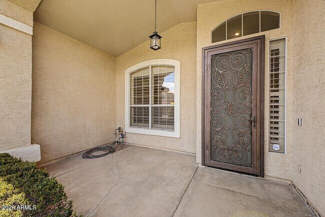 1466 E Spur Ave Gilbert, AZ 85296 photo 4