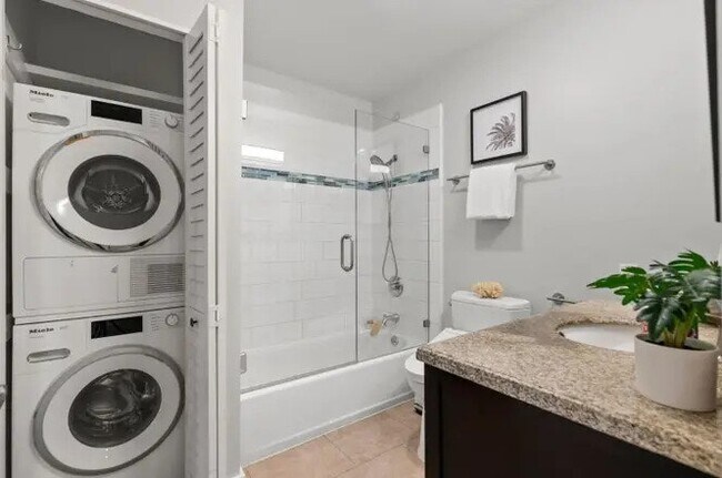 1919 Alameda de las Pulgas San Mateo, CA 94403 photo 4