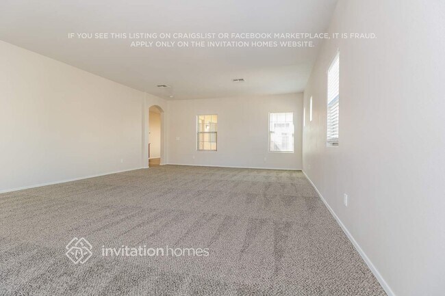 15949 W Mauna Loa Ln Surprise, AZ 85379 photo 3
