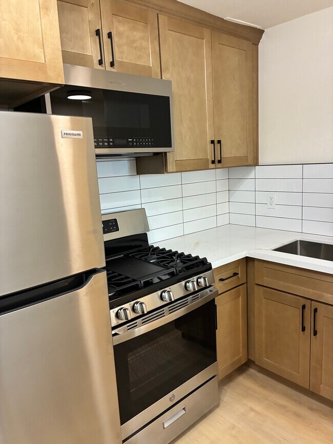 1775 Wema Way photo 5
