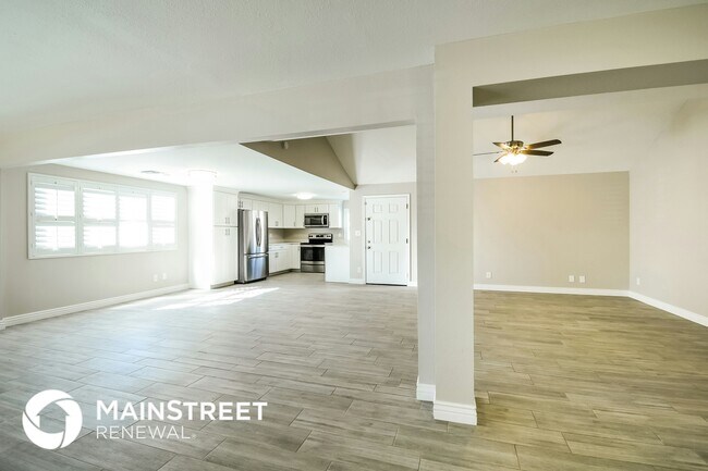 15816 N 25th Ave Phoenix, AZ 85023 photo 5