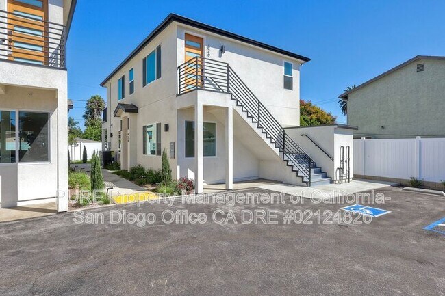 630 N Juniper St Escondido, CA 92025 photo 4