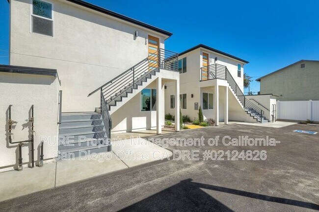 630 N Juniper St Escondido, CA 92025 photo 2