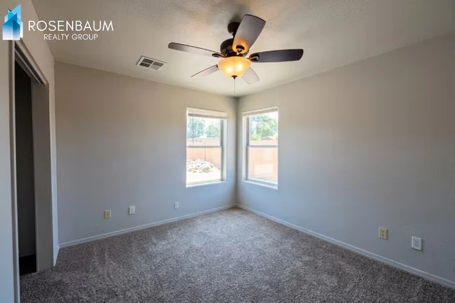 207 E Date St Eloy, AZ 85131 photo 4