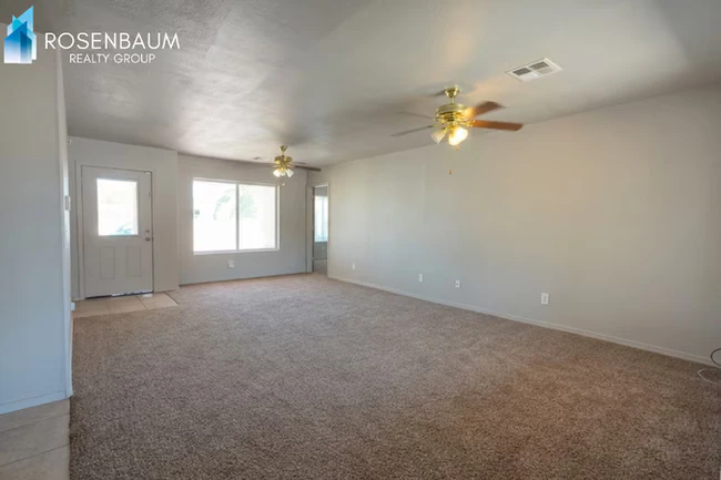 207 E Date St Eloy, AZ 85131 photo 3