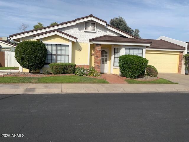 118 E Anderson Ave Phoenix, AZ 85022 photo 2