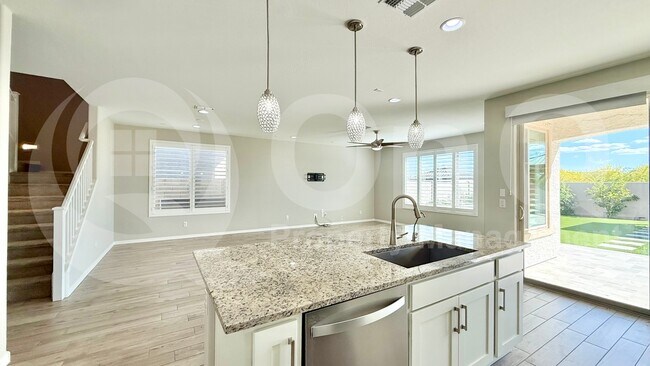 8743 W San Juan Ave Glendale, AZ 85305 photo 5