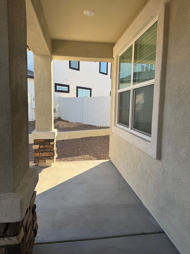 27375 N 69th Dr Peoria, AZ 85383 photo 5