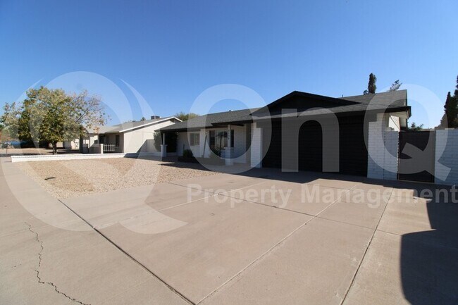 2135 E Sesame St Tempe, AZ 85283 photo 2