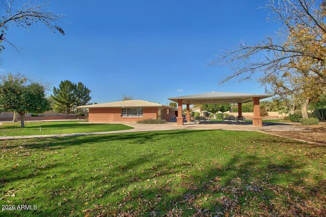 375 S Buena Vista Ave Gilbert, AZ 85296 photo 5