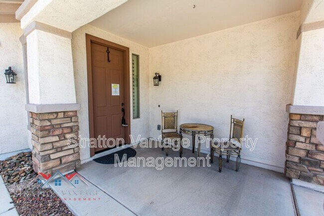 12687 W Lowden Rd Peoria, AZ 85383 photo 5