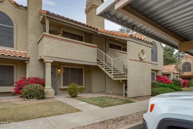 5704 E Aire Libre Ave Scottsdale, AZ 85254 photo 5