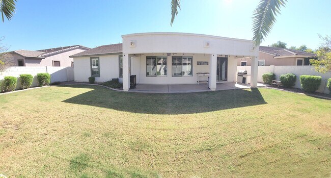 3236 E Phelps St Gilbert, AZ 85295 photo 4