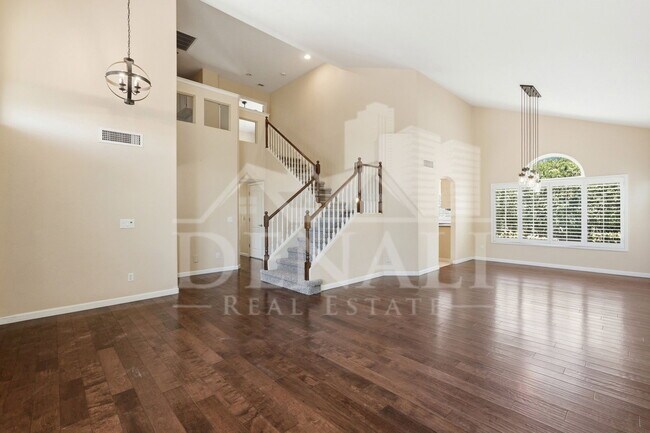 19413 N 37th Way Phoenix, AZ 85050 photo 4