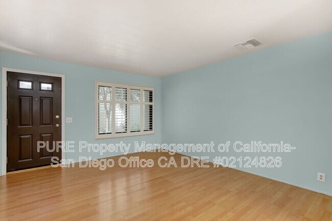 2263 Caminito Pajarito San Diego, CA 92107