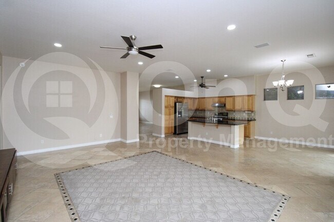 373 W Carob Dr Chandler, AZ 85248 photo 5