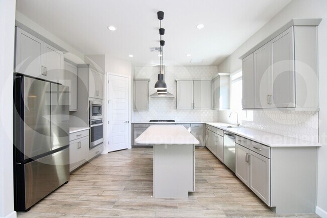5107 E Woodridge Dr Scottsdale, AZ 85254 photo 3