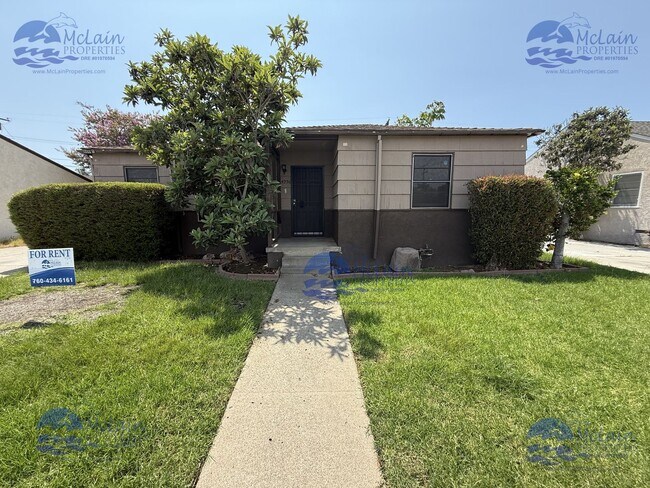 4236 Corinth St San Diego, CA 92115