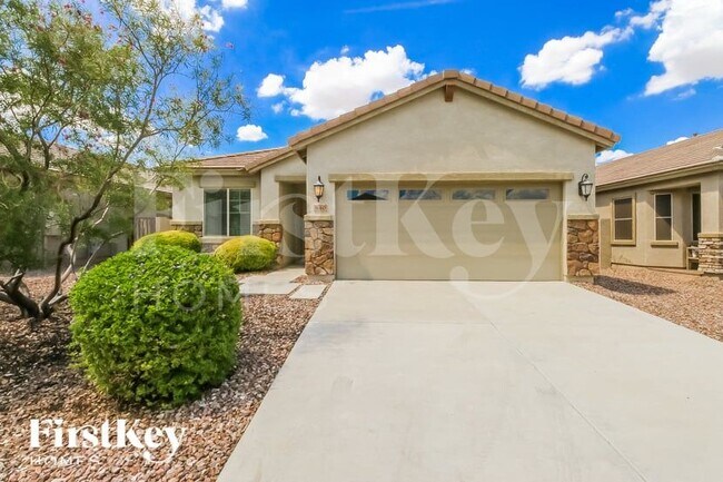 840 E Gold Dust Way photo 2