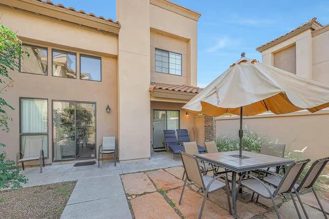 7639 E Indian Bend Rd Scottsdale, AZ 85250 photo 2