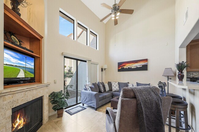 7639 E Indian Bend Rd Scottsdale, AZ 85250 photo 3