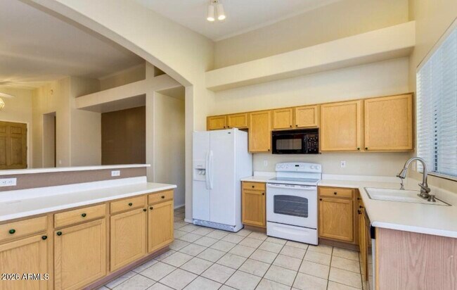 5458 W Milky Way Chandler, AZ 85226 photo 4