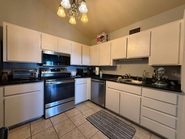 2130 W Camino St Mesa, AZ 85201 photo 4