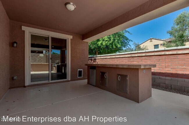 14902 W Valentine St Surprise, AZ 85379 photo 3