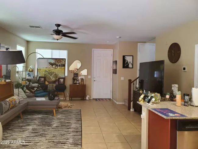 2644 N 73rd Glen Phoenix, AZ 85035 photo 2