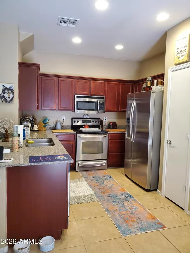2644 N 73rd Glen Phoenix, AZ 85035 photo 3