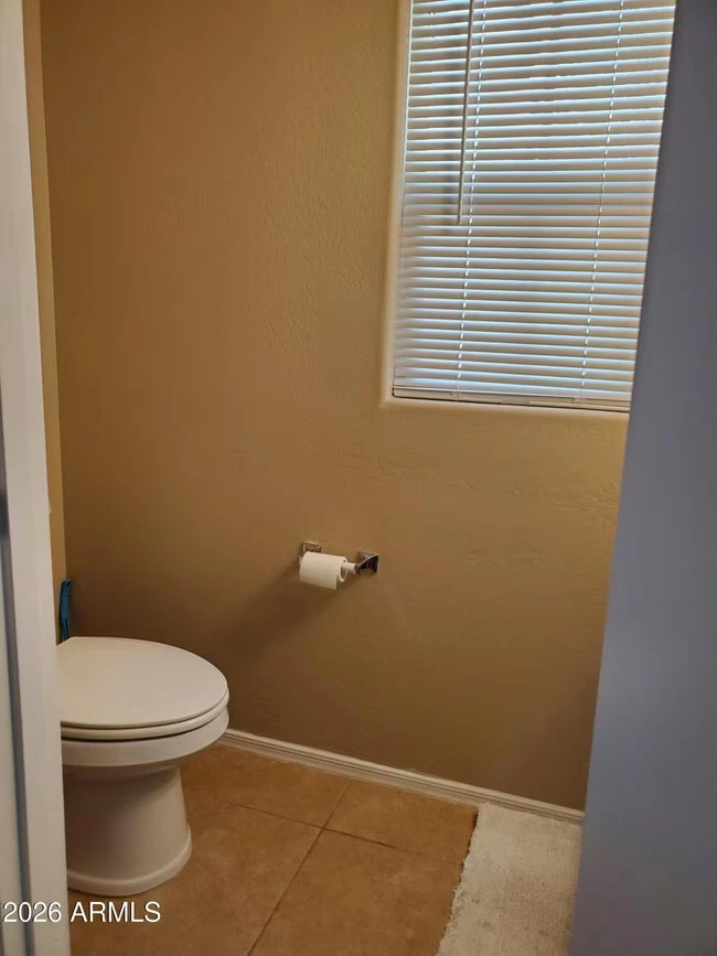 2644 N 73rd Glen Phoenix, AZ 85035 photo 5