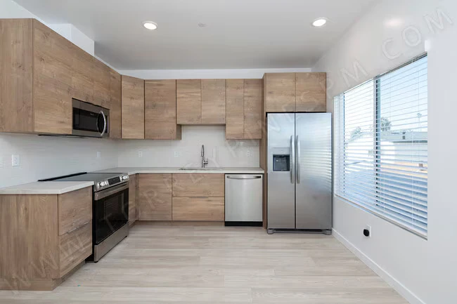 3021 Luna Ave San Diego, CA 92117 photo 3