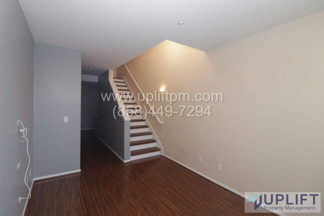 4300 Newton Ave San Diego, CA 92113 photo 3