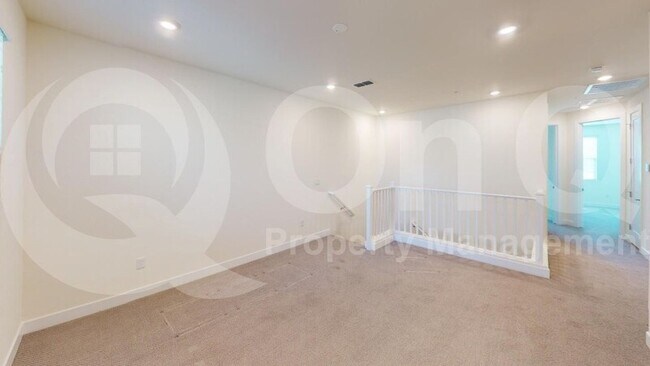 3855 S McQueen Rd Chandler, AZ 85286 photo 5