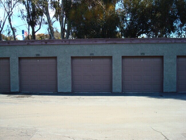 321 Rancho Dr Chula Vista, CA 91911 photo 4