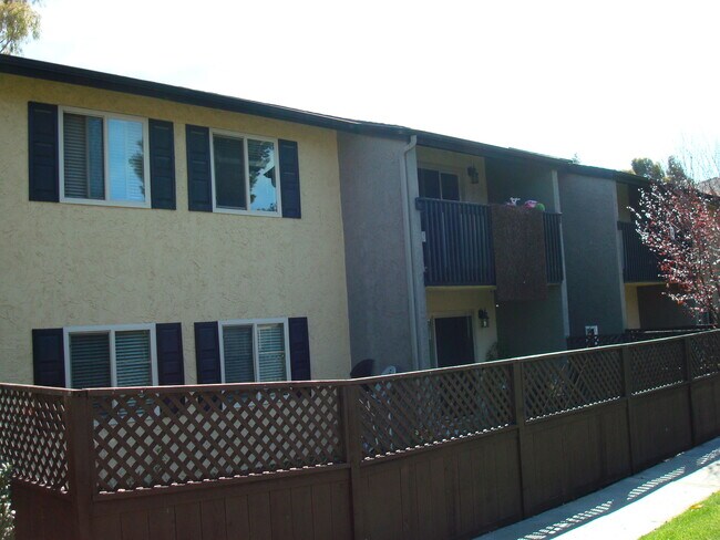 321 Rancho Dr Chula Vista, CA 91911 photo 5