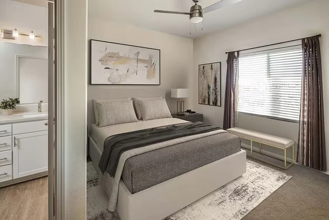 Sierra at Otay Ranch Apartments photo 4