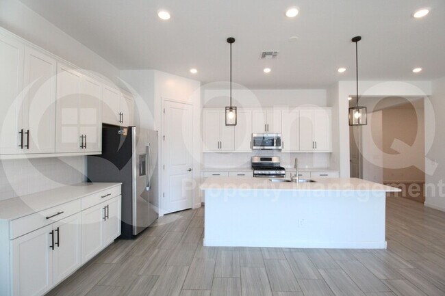 21533 Vía de Arboles Queen Creek, AZ 85142 photo 4