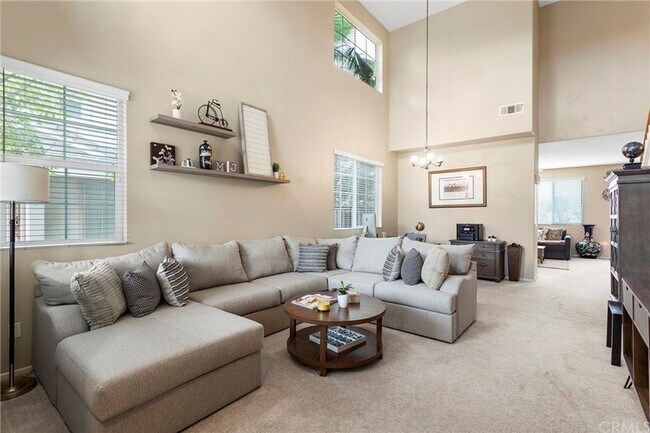 29414 Masters Dr Murrieta, CA 92563 photo 4