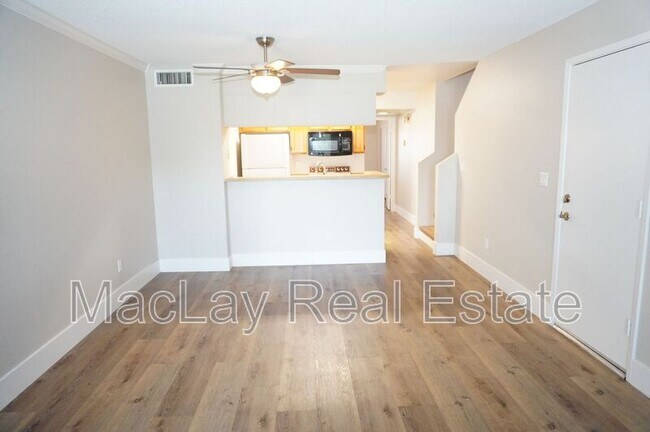 30 E Brown Rd Mesa, AZ 85201 photo 2