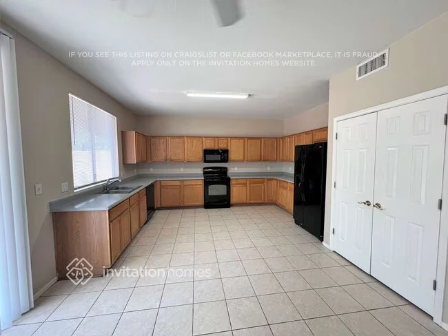 9430 E Jan Ave Mesa, AZ 85209 photo 4